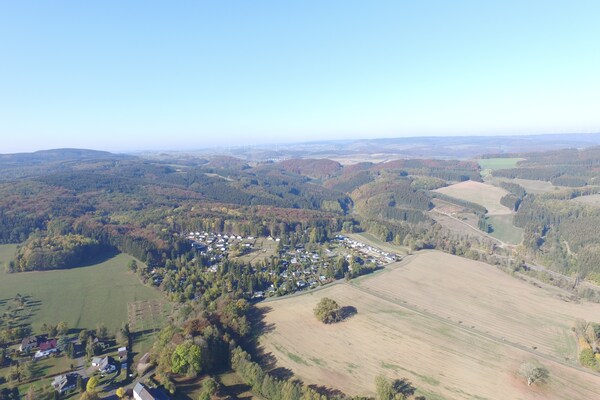 Foto van Chalet in Gerolstein bosvakantiepark - Vakantiehuis in Gerolstein - Hinterhausen - ParkFacilities