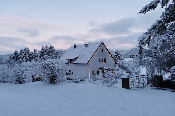 Foto van Vakantiehuis in Filz in de Eifel. - Vakantiehuis in Filz - ViewWinter
