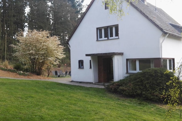 Foto van Vakantiehuis in Filz in de Eifel. - Vakantiehuis in Filz - ExteriorSummer