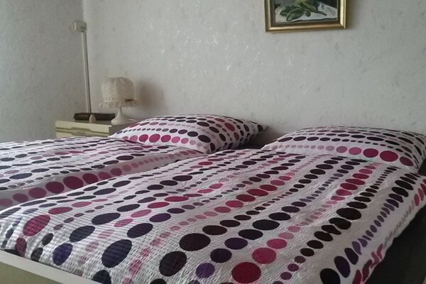 Foto van Bruine moderne retraite - Vakantiehuis in St. Aldegund - Untagged