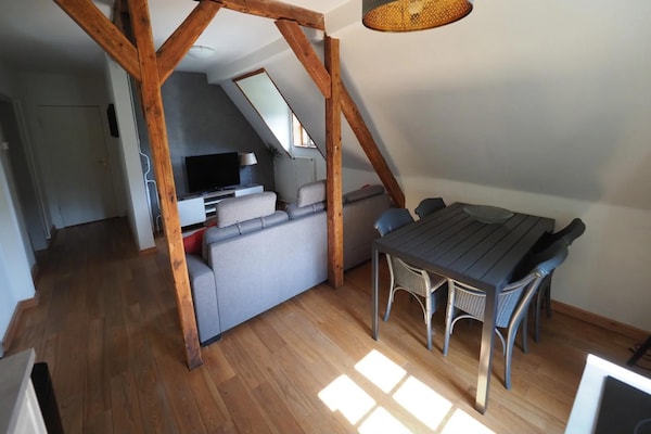 Foto van Gezellig appartement met uitzicht op de bergen in Nordenau voor 4 personen - DiningRoom