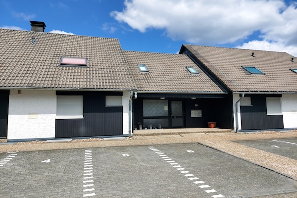 Foto van Modern appartement in Winterberg vlakbij het skigebied - ExteriorSummer