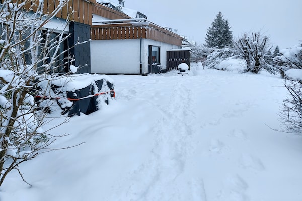 Foto van Modern appartement in Winterberg vlakbij het skigebied - ExteriorWinter