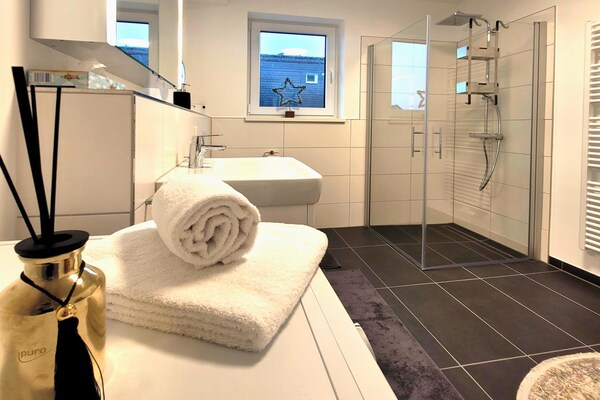 Foto van Appartement in Waltenberg - Vakantiehuis in Winterberg - BathRoom