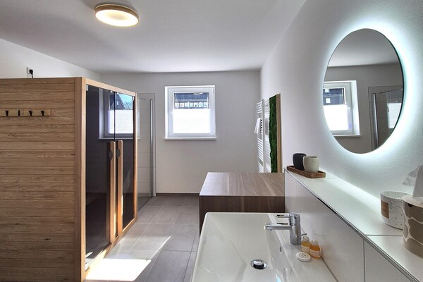 Foto van Winterberg comfort voor 4 gasten - Vakantiehuis in Winterberg - BathRoom