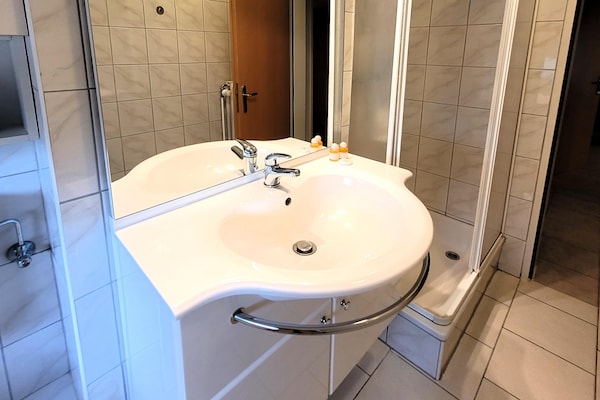 Foto van Appartement in Winterberg bij Kappe Berg - Vakantiehuis in Winterberg - BathRoom