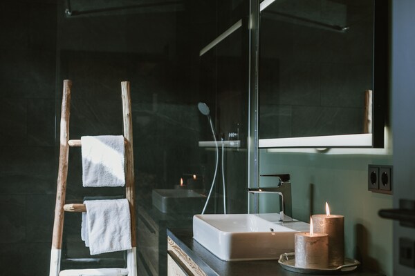 Foto van Chalet in het Vital Camp Resort Bayerbach - Vakantiehuis in Bayerbach - BathRoom