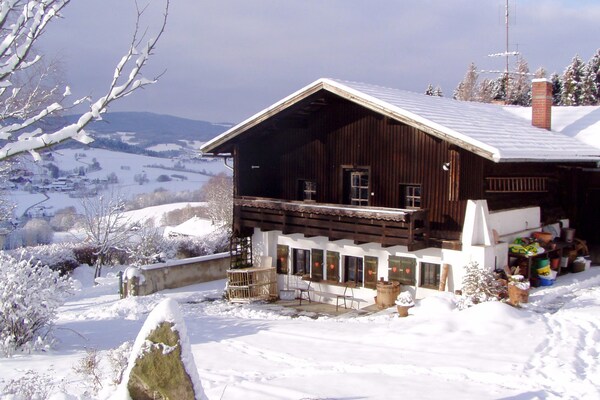 Foto van Vakantiehuis in Kollnburg met tuin - Vakantiehuis in Kollnburg - ExteriorWinter