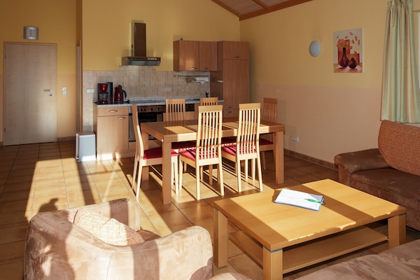 Foto van Seepark Auenhain aan de Markkleeberger See in Markkleeberg - DiningRoom