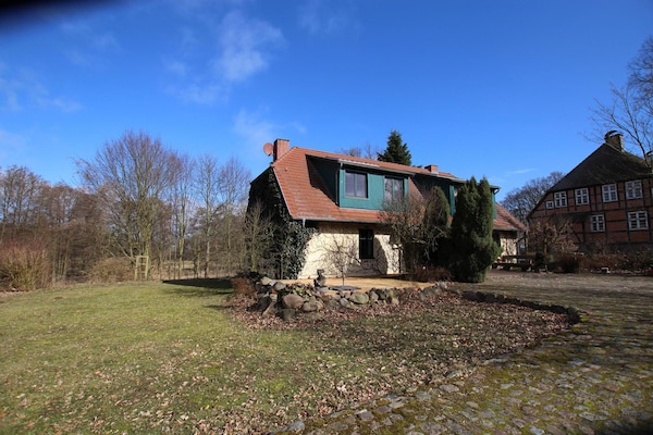 Foto van Halfvrijstaande woning, Glave - Vakantiehuis in Glave - ExteriorSummer