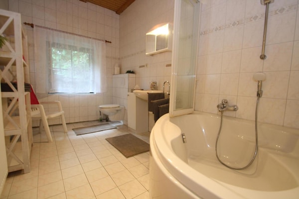 Foto van Halfvrijstaande woning, Glave - Vakantiehuis in Glave - BathRoom