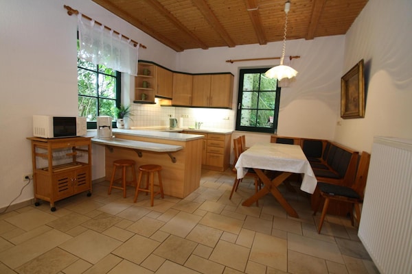 Foto van Halfvrijstaande woning, Glave - Vakantiehuis in Glave - DiningRoom