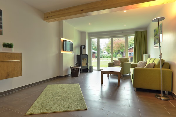 Foto van Rijtjeshuis in de badplaats Dampland aan de Oostzee - LivingRoom