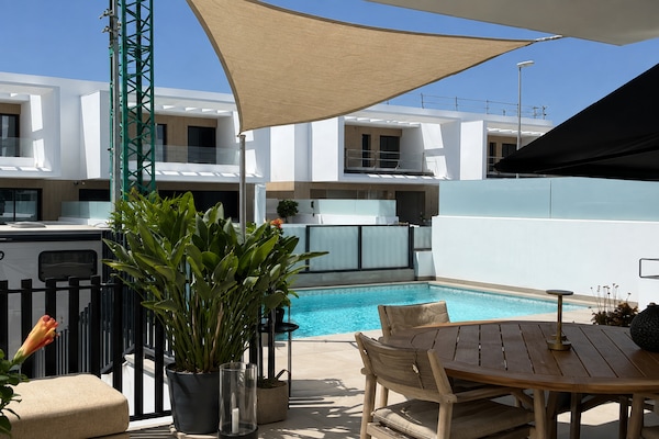 Foto van Casa del Sol – Exclusieve villa, privézwembad en jacuzzi - PoolOfHouse