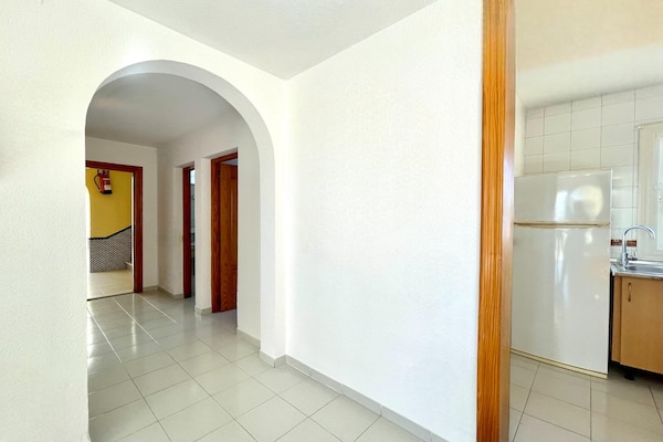 Foto van Appartement bij Roquetas Beach - Vakantiehuis in Roquetas de Mar - Kitchen