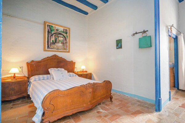 Foto van Cottage bij St. Marti Sarroca Kasteel - Vakantiehuis in Pacs del Penedès - BedRoom