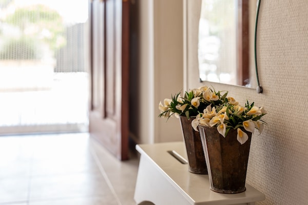 Foto van Villa aan het zwembad aan de Costa de la Luz - Vakantiehuis in Sanlúcar de Barrameda - HallReception