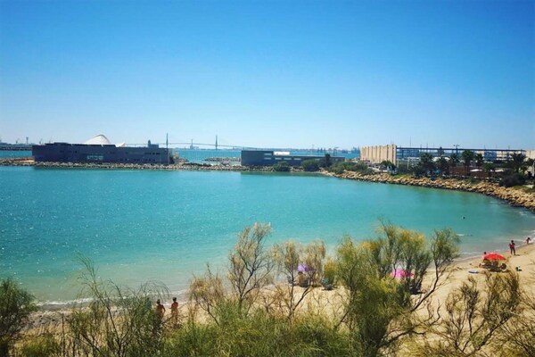 Foto van Villa aan het zwembad aan de Costa de la Luz - Vakantiehuis in Sanlúcar de Barrameda - AreaSummer20KM