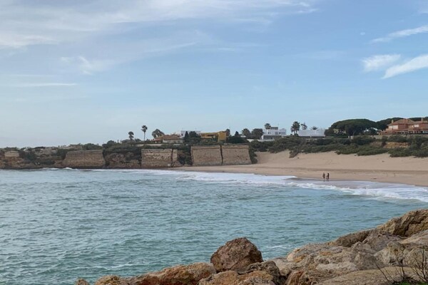 Foto van Villa aan het zwembad aan de Costa de la Luz - Vakantiehuis in Sanlúcar de Barrameda - AreaSummer20KM