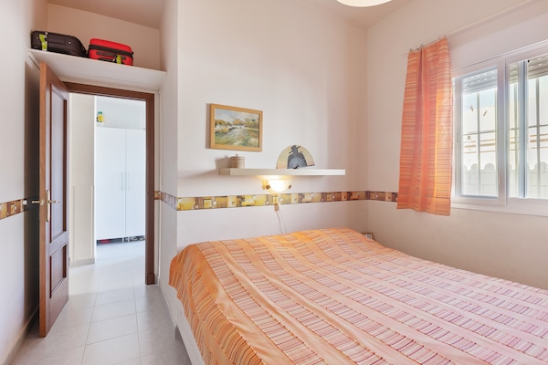 Foto van Villa aan het zwembad aan de Costa de la Luz - Vakantiehuis in Sanlúcar de Barrameda - BedRoom