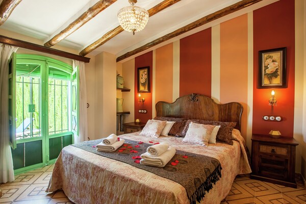 Foto van Cottage in Rute met zwembad en uitzicht - Vakantiehuis in Rute - BedRoom