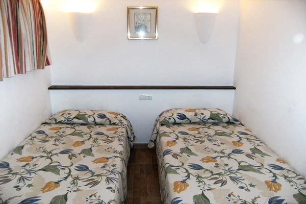 Foto van Appartement voor 5 personen met tuin - Vakantiehuis in Estartit - BedRoom