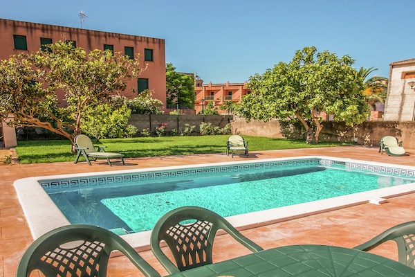 Foto van Vakantiehuis in St Pere Pescador met Zwembad - Vakantiehuis in Sant Pere Pescador - PoolOfHouse