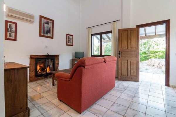 Foto van Ibipozo-bungalow in Pozo Alcón - Vakantiehuis in Pozo Alcón - LivingRoom