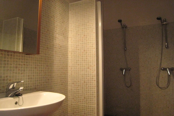 Foto van Villaverblijf met zeezicht - Vakantiehuis in Arenas - BathRoom