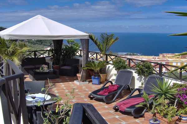 Foto van Appartement met zeezicht, alleen voor volwassenen. - TerraceBalcony