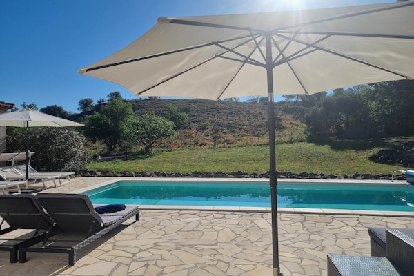 Foto van Villa in Castelnau d'Aude met Zwembad - Vakantiehuis in Castelnau d'Aude - PoolOfHouse