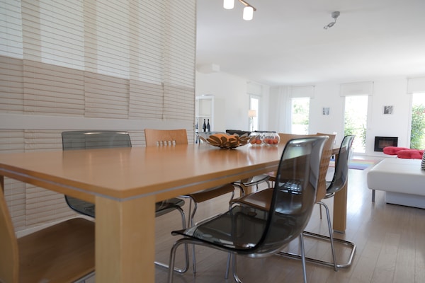 Foto van Villa in Castelnau d'Aude met Zwembad - Vakantiehuis in Castelnau d'Aude - DiningRoom