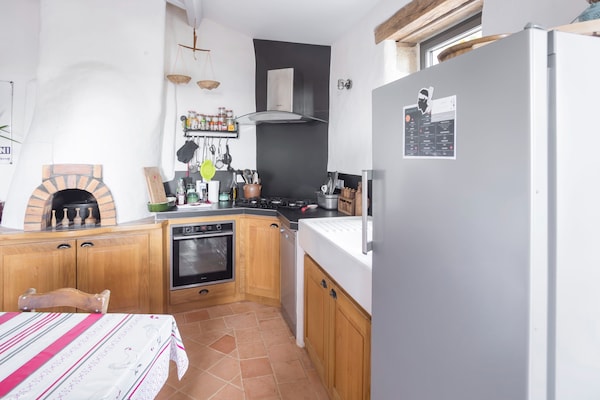 Foto van Vakantiehuis in Mazeyrolles met tuin - Vakantiehuis in Mazeyrolles - BedRoom