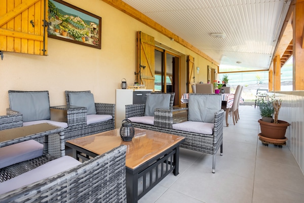 Foto van Leuke villa in Nabirat met een privézwembad - Vakantiehuis in NABIRAT - LivingRoom