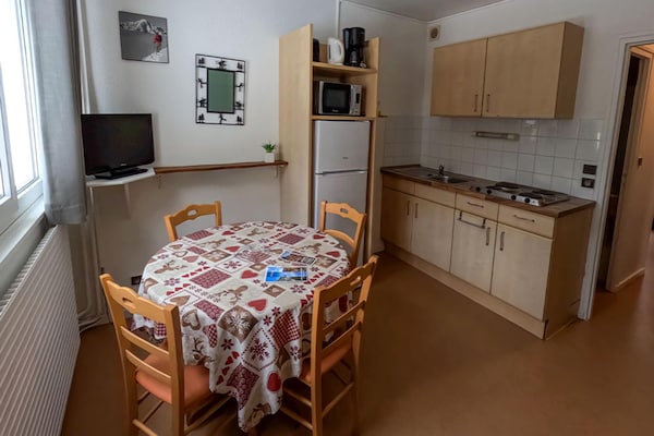 Foto van Bergappartement met zwembad in Lelex - Vakantiehuis in Lélex - Kitchen