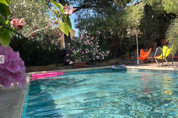 Foto van Villa in Martigues bij Middellandse Zee - Vakantiehuis in Martigues - PoolOfHouse