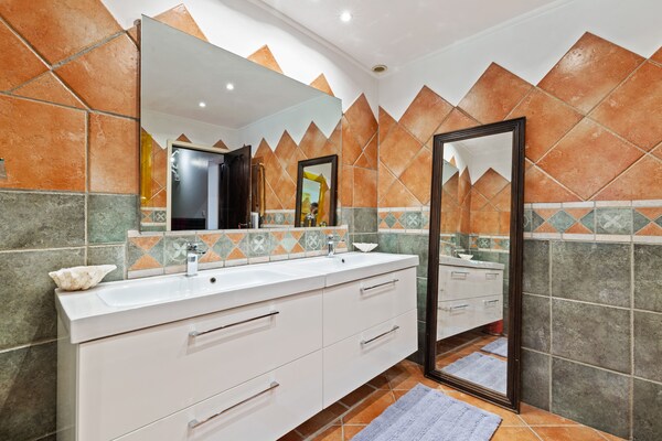 Foto van Villa in Martigues bij Middellandse Zee - Vakantiehuis in Martigues - BathRoom