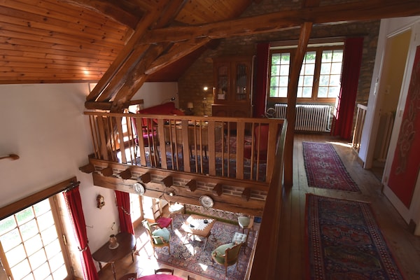 Foto van Vakantiehuis Vault-de-Lugny bij bos - Vakantiehuis in Vault de Lugny - Landing