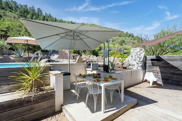Foto van Elegante villa met privézwembad - Vakantiehuis in Les Vans - TerraceBalcony