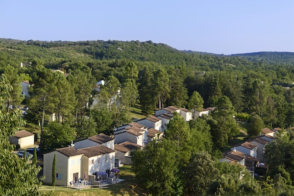 Foto van Gezellig verblijf in de Ardèche - Vakantiehuis in Labastide de virac - ExteriorSummer