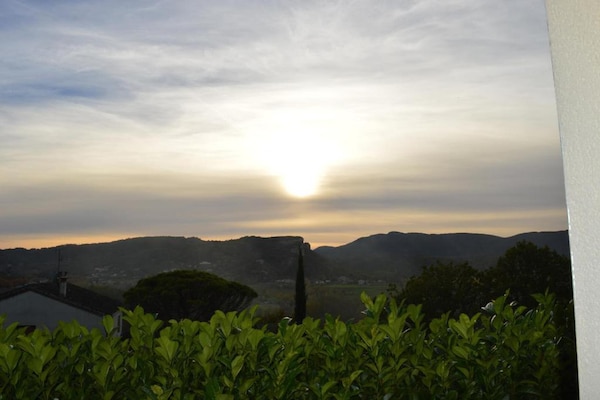 Foto van Gezellig verblijf in de Ardèche - Vakantiehuis in Labastide de virac - AreaSummer20KM