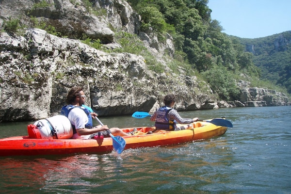 Foto van Retraite aan de rivier in La Souche - Vakantiehuis in La Souche - AreaSummer20KM