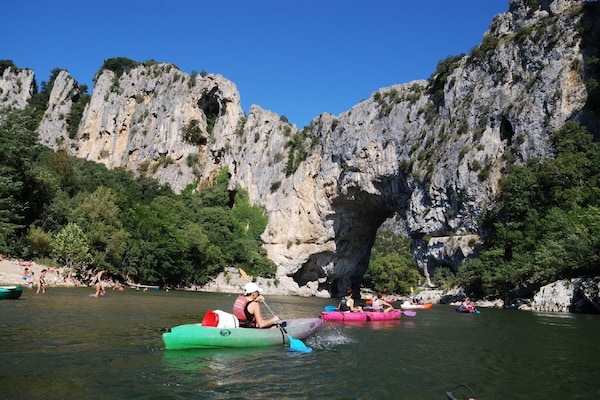 Foto van Retraite aan de rivier in La Souche - Vakantiehuis in La Souche - AreaSummer20KM