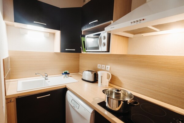 Foto van Appartement nabij het thermaalbad van Couloubret - Vakantiehuis in Ax‑les‑Thermes - Kitchen