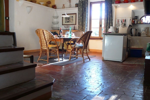 Foto van Bovenverdieping in het petit domaine - Vakantiehuis in Ferrals les Corbieres - Kitchen