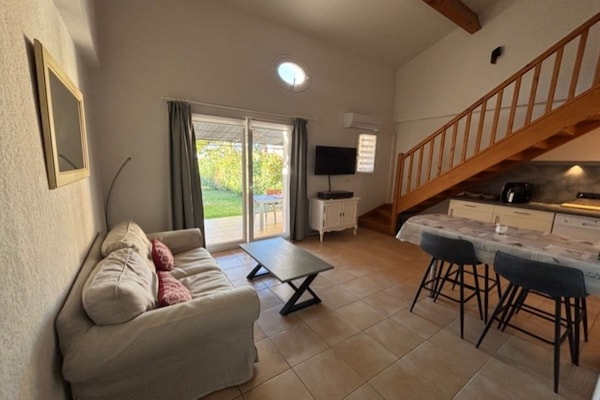 Foto van P. Minervois G N°02 - Villa 3P4 - Vakantiehuis in Homps - LivingRoom