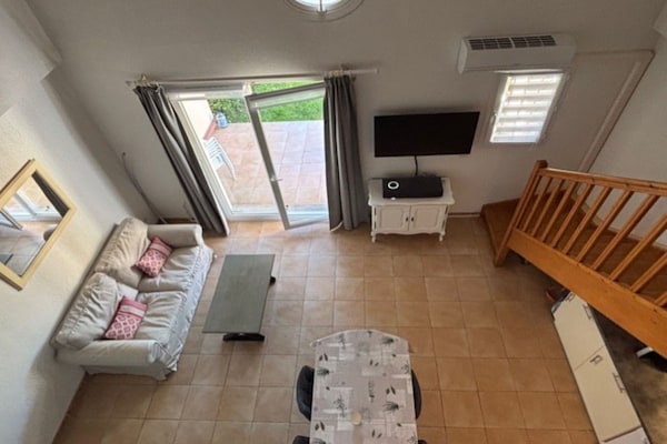 Foto van P. Minervois G N°02 - Villa 3P4 - Vakantiehuis in Homps - LivingRoom
