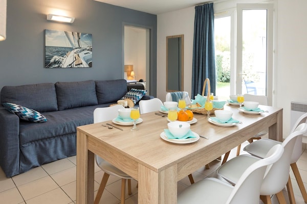 Foto van Moderne gezinsvakantie - Vakantiehuis in Le Chateau d'Oléron - DiningRoom