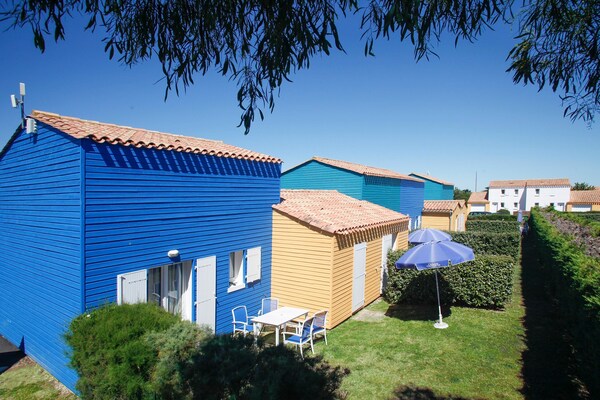 Foto van Moderne gezinsvakantie - Vakantiehuis in Le Chateau d'Oléron - ExteriorSummer