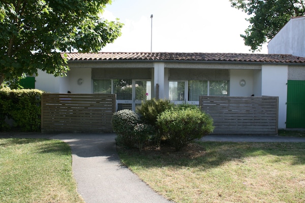 Foto van Appartement in Ars-en-Ré bij Vogelreservaat - Vakantiehuis in Ars-en-Ré - ExteriorWinter